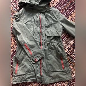 Trench coat. With pocket doesn’t fit me anymore